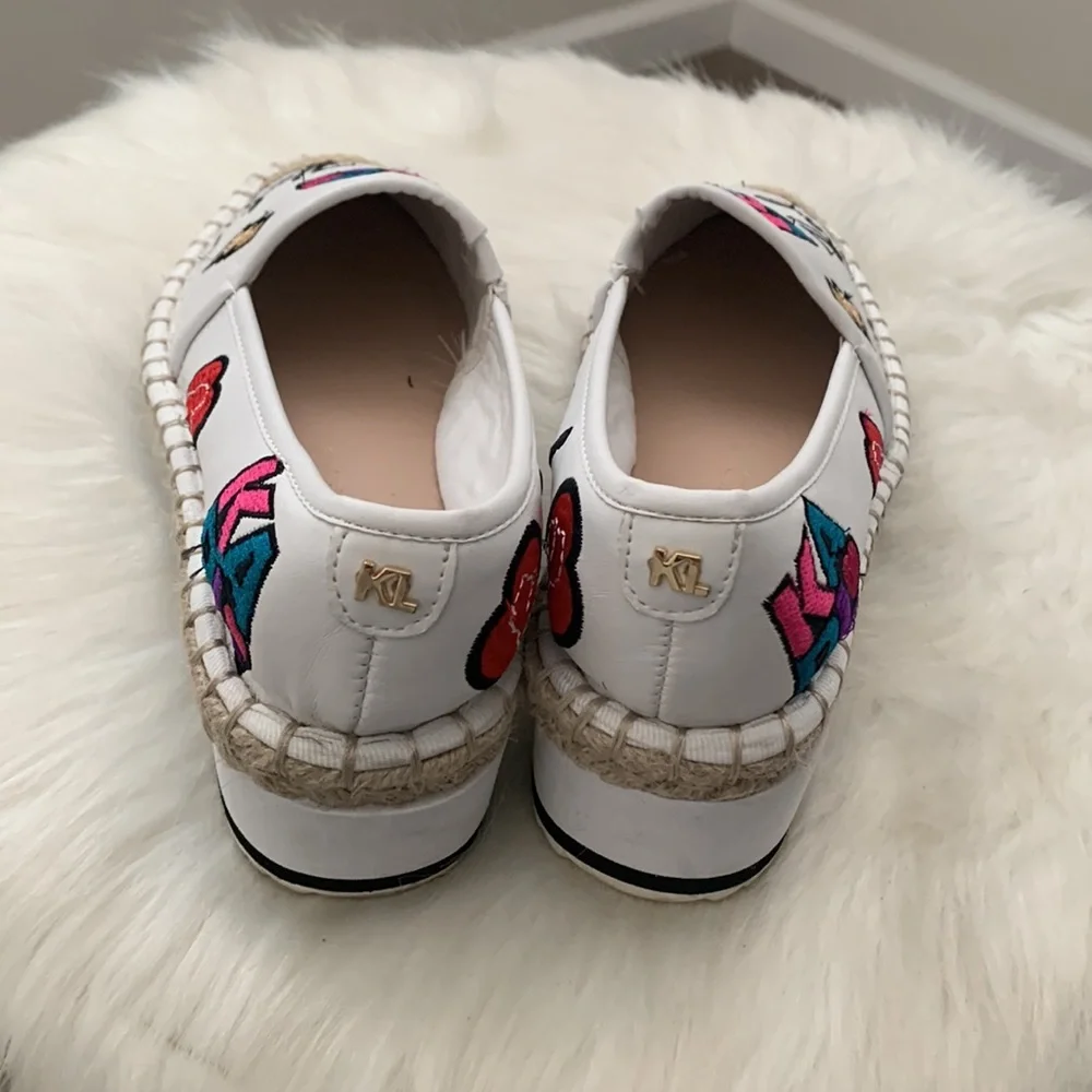 NWT KARL LAGERFELD EMBROIDERED SLIP ON SHOES HAND CRAFTED SIZE 5.5 - Picture 9 of 16